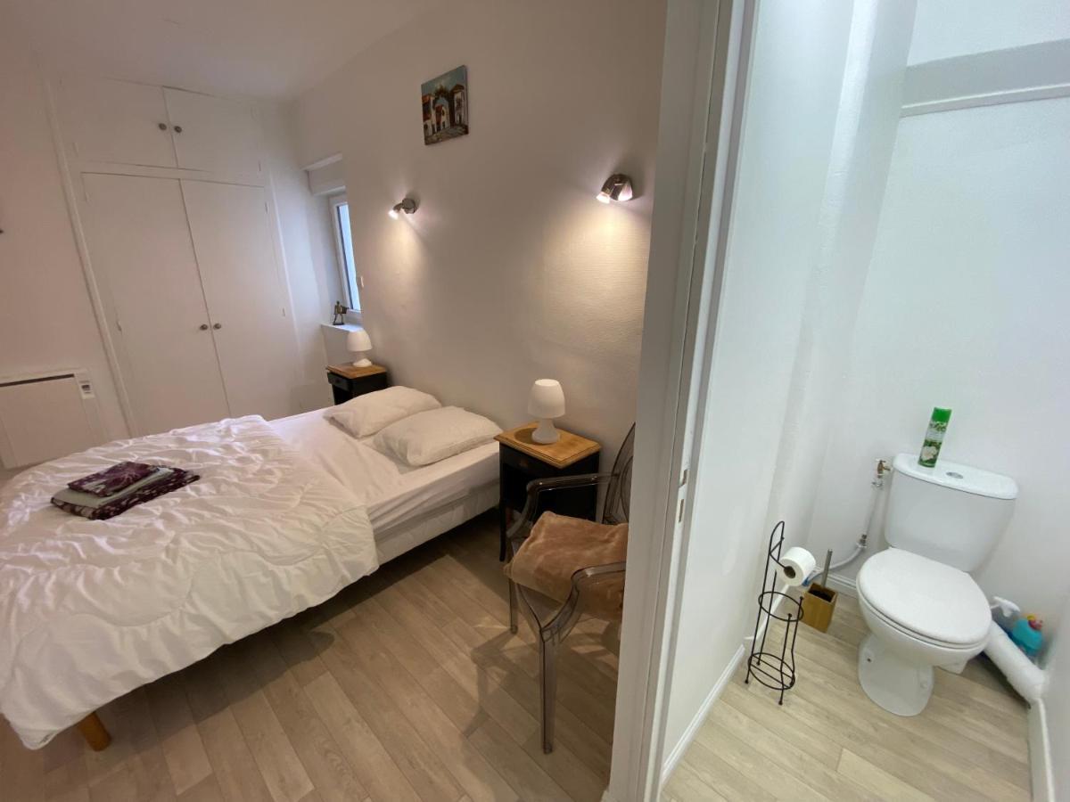 Chambre & Salle De Bain Privee - Lv 33 Argenton Sur Creuse Exterior photo
